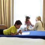 فندق Novotel Centre 4*