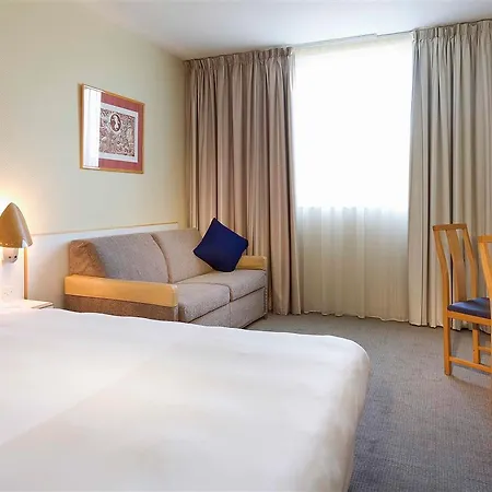 호텔 노보텔 센터 요크