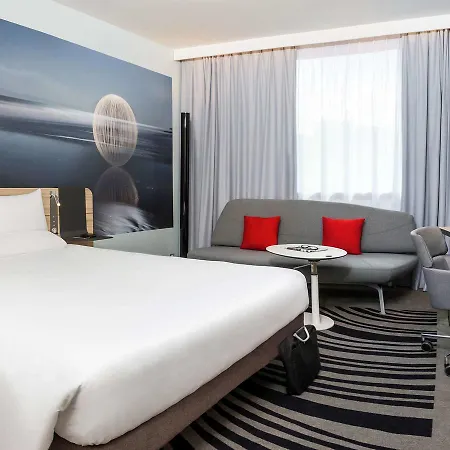 Novotel Centre