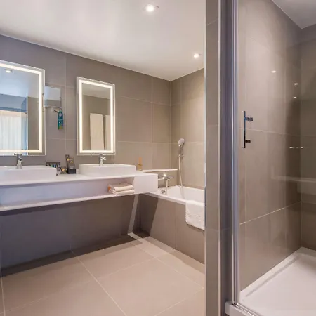 Novotel Centre 4* York