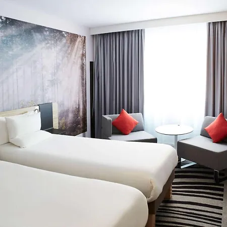 Novotel Centre Отель 4*