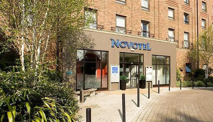 Novotel Centre 4*