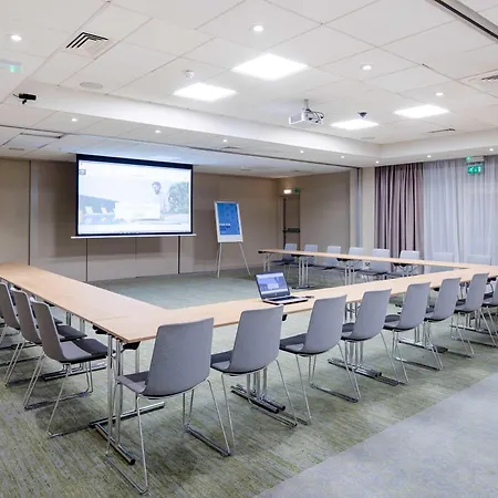 Novotel Centre Hotel 4*