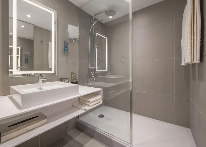 酒店 诺富特约克酒店 4*