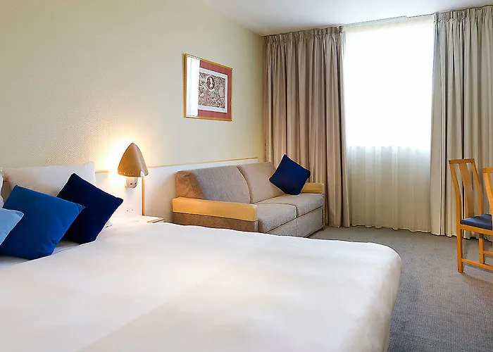 Hotel Novotel Centre 4*